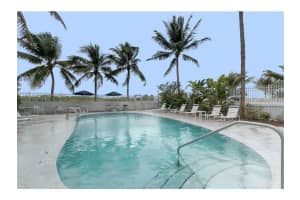 335 Ocean Dr, Miami Beach, FL 33139, Sold 12/17/15