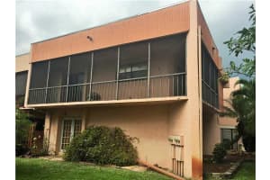2700 S University Dr #3b, Davie, FL 33328, Sold 12/23/15
