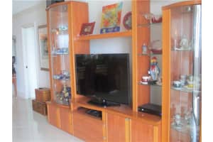 1865 S Ocean Dr #15j, Hallandale Beach, FL 33009, Sold 07/11/16