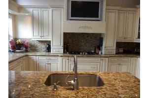 9931 Red Heart Ln, Tamarac, FL 33321, Sold 05/04/16