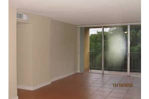 310 Fontainebleau Blvd, Miami, FL 33172, Sold 01/20/16