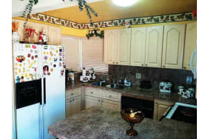 3642 SW 112th Ave, Miami, FL 33165, Sold 01/29/16