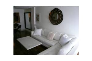 1130 11th St #4g, Miami Beach, FL 33139, Sold 02/10/16