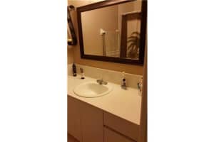 7818 W 29th Ln, Hialeah, FL 33018, Sold 02/04/16