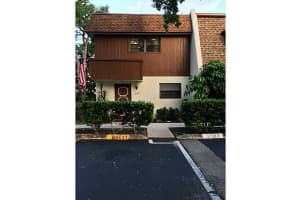 2137 N 14th Ave, Hollywood, FL 33020, Sold 03/28/16