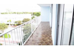 8340 Harding Ave, Miami Beach, FL 33141, Sold 09/20/16