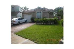 10680 NW 2nd St, Pembroke Pines, FL 33026, Sold 02/11/16