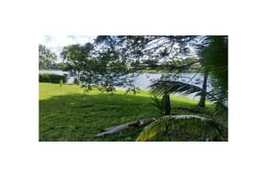 10680 NW 2nd St, Pembroke Pines, FL 33026, Sold 02/11/16