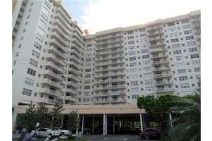 137 Golden Isles Dr, Hallandale Beach, FL 33009, Sold 04/08/16