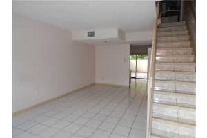 201 NW 109th Ave, Miami, FL 33172, Sold 01/12/16
