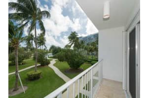 881 Ocean Dr, Key Biscayne, FL 33149, Sold 01/12/16