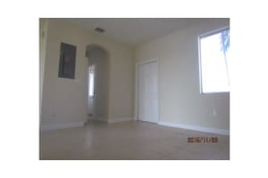 2440 SE 12th St, Homestead, FL 33035, Sold 04/15/16