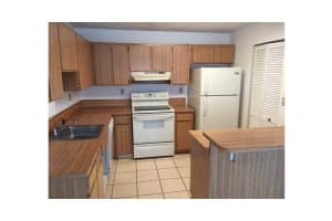 8000 NW 41st Ct, Sunrise, FL 33351, Sold 01/26/16