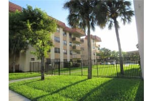1121 SW 122nd Ave, Miami, FL 33184, Sold 12/28/15