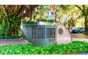 Add Building Entrance, 2127 Brickell Ave, Miami, FL 33129, Sold 04/06/17