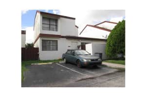 9720 NW 4th Ln, Miami, FL 33172, Sold 12/28/15