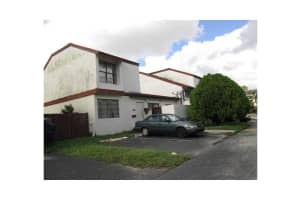 9720 NW 4th Ln, Miami, FL 33172, Sold 12/28/15