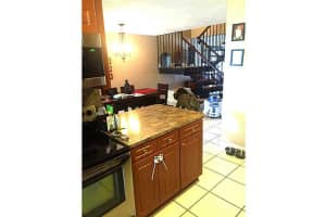 6500 Kendale Lakes Dr, Miami, FL 33183, Sold 01/25/16