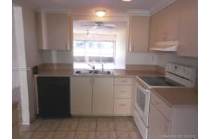 9426 Oakburst Ln B4, Tamarac, FL 33321, Sold 04/01/16