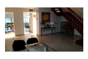 5122 S University Dr, Davie, FL 33328, Sold 08/10/16
