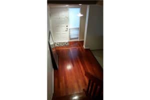 5122 S University Dr, Davie, FL 33328, Sold 08/10/16