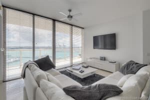 450 Alton Rd, Miami Beach, FL 33139, Sold 03/21/18