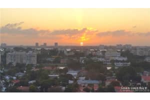 9559 Collins Ave PH-07, Surfside, FL 33154, Sold 02/13/17