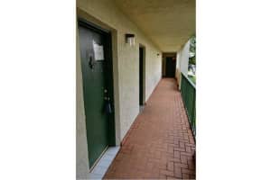 9405 W Flagler St #203d, Miami, FL 33174, Sold 01/29/16
