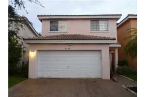 5474 NW 94th Terrace, Sunrise, FL 33351, Sold 02/12/16