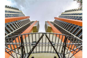 19333 Collins Ave, Sunny Isles Beach, FL 33160, Sold 09/29/16