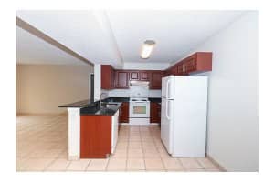 9491 Palm Cir S, Pembroke Pines, FL 33025, Sold 02/09/16