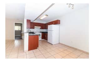 9491 Palm Cir S, Pembroke Pines, FL 33025, Sold 02/09/16