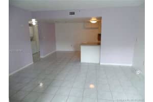 651 NW 82nd Ave, Miami, FL 33126, Sold 09/14/16