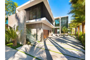 15 Palm Ave, Miami Beach, FL 33139, Sold 10/02/18