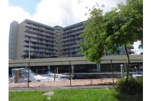 1800 NW 24th Ave, Miami, FL 33125, Sold 03/30/16