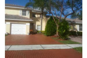 8991 NW 53rd St, Sunrise, FL 33351, Sold 02/05/16