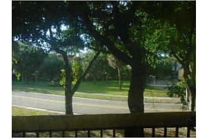 4124 Lakeside Dr, Tamarac, FL 33319, Sold 02/01/16