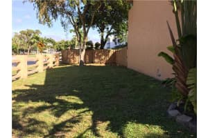 8041 NW 29th St, Sunrise, FL 33322, Sold 06/30/16
