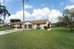 108 Village Walk, Royal Palm Beach, FL 33411, Royal Palm Beach, FL 33411 - MLS#B26000003
