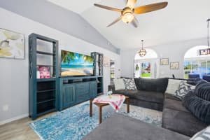 2537 SE Hallahan, Port St. Lucie, FL 34952, Port Saint Lucie, FL 34952 - MLS#B26000033