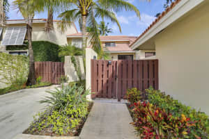 204 Old Meadow Way, Palm Beach Gardens, FL 33418 - MLS#B26000035