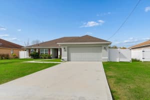 1862 Monterrey Lane, Port Saint Lucie, FL 34953 - MLS#B26000039