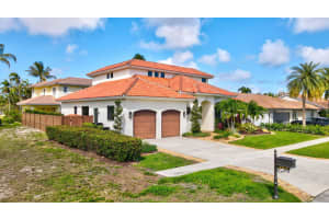 383 Redwood Lane, Boca Raton, FL 33487 - MLS#B26000040