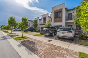 230 208th Terrace, North Miami Beach, FL 33179 - MLS#B26000048