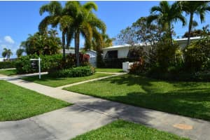 520 Flotilla Road, North Palm Beach, FL 33408 - MLS#B26000066