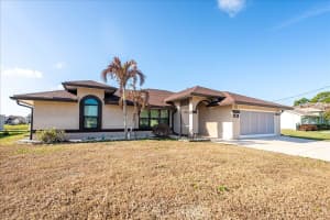 4964 Foxworth Avenue, Port Saint Lucie, FL 34983 - MLS#B26000083
