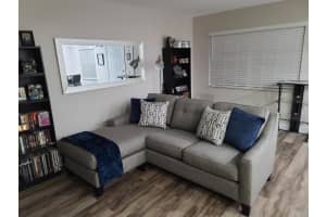 13550 6th Court, Pembroke Pines, FL 33027 - MLS#B26000095