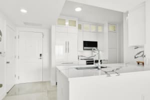 450 Federal Highway, Boynton Beach, FL 33435 - MLS#B26000126