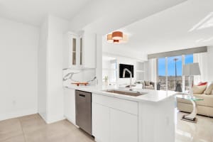 450 Federal Highway, Boynton Beach, FL 33435 - MLS#B26000126