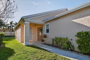 475 Talquin Lane, Port Saint Lucie, FL 34986 - MLS#B26000139